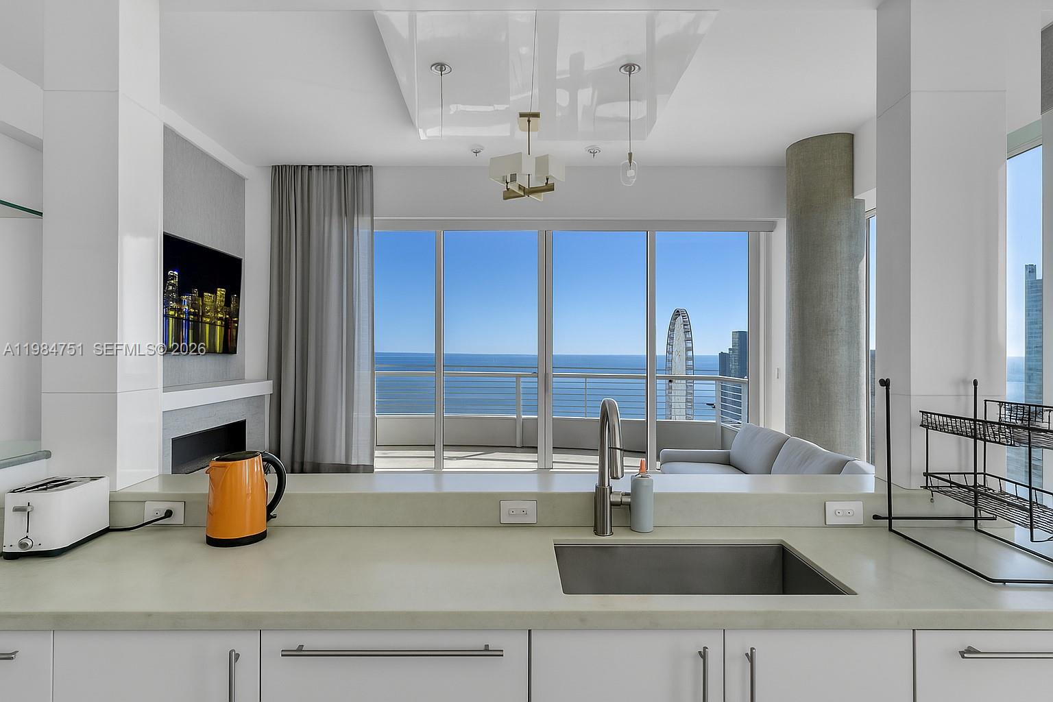 900 Brickell Key Blvd #2904 Miami, FL 33131