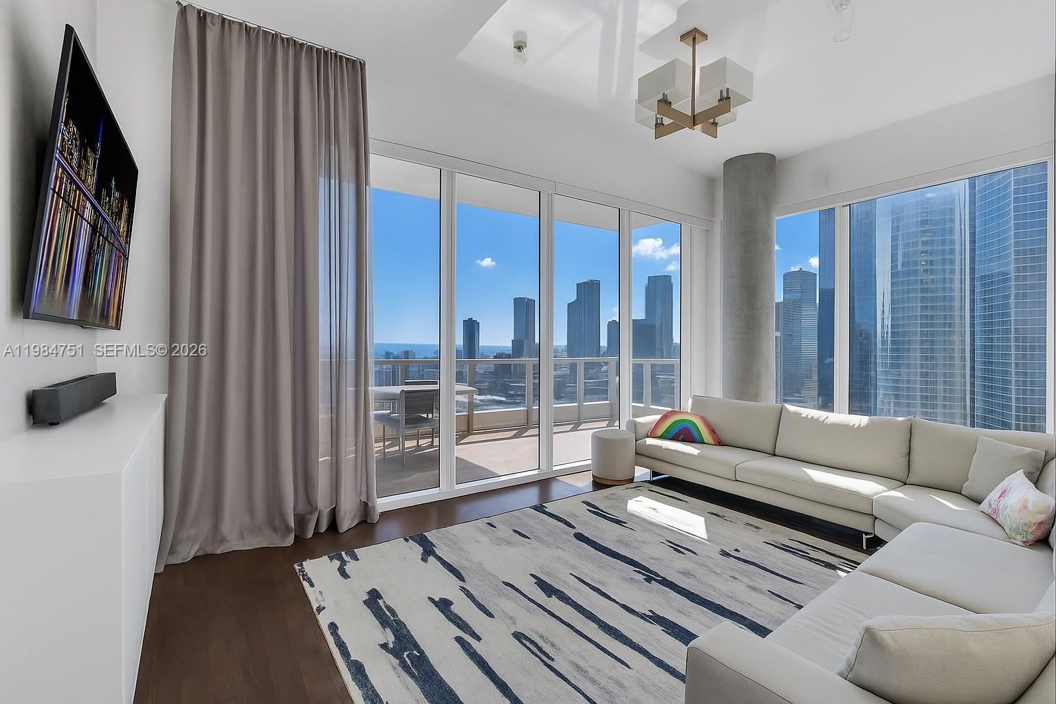 900 Brickell Key Blvd #2904 Miami, FL 33131