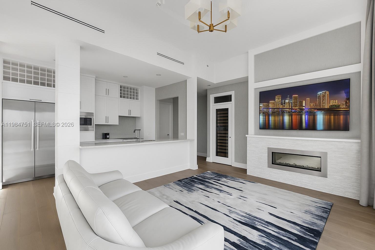 900 Brickell Key Blvd #2904 Miami, FL 33131