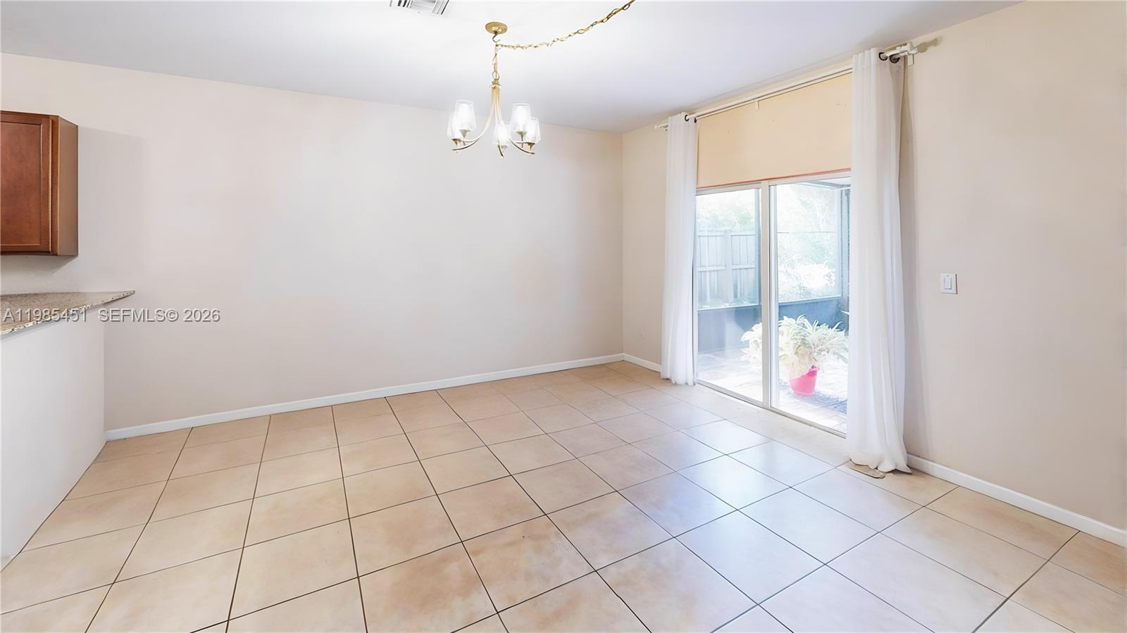 3090 SE 7th Ct Homestead, FL 33033