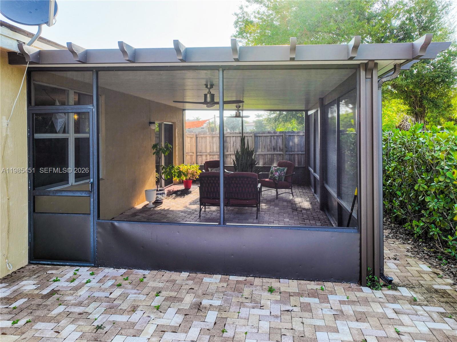 3090 SE 7th Ct Homestead, FL 33033