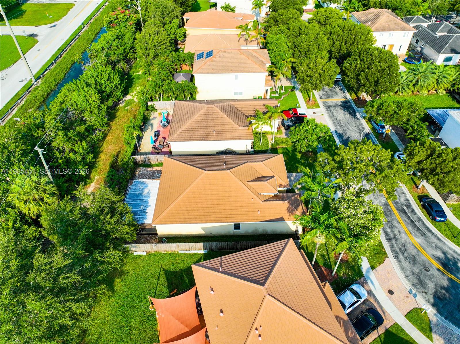 3090 SE 7th Ct Homestead, FL 33033