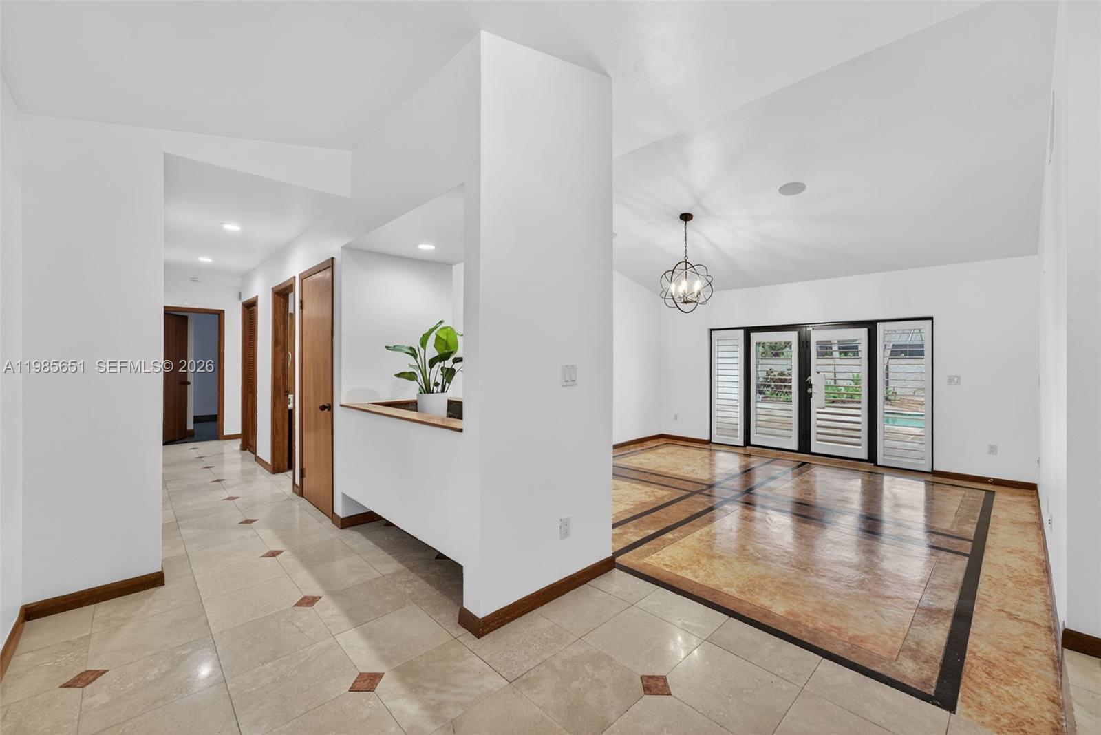 8263 SW 160th St Palmetto Bay, FL 33157