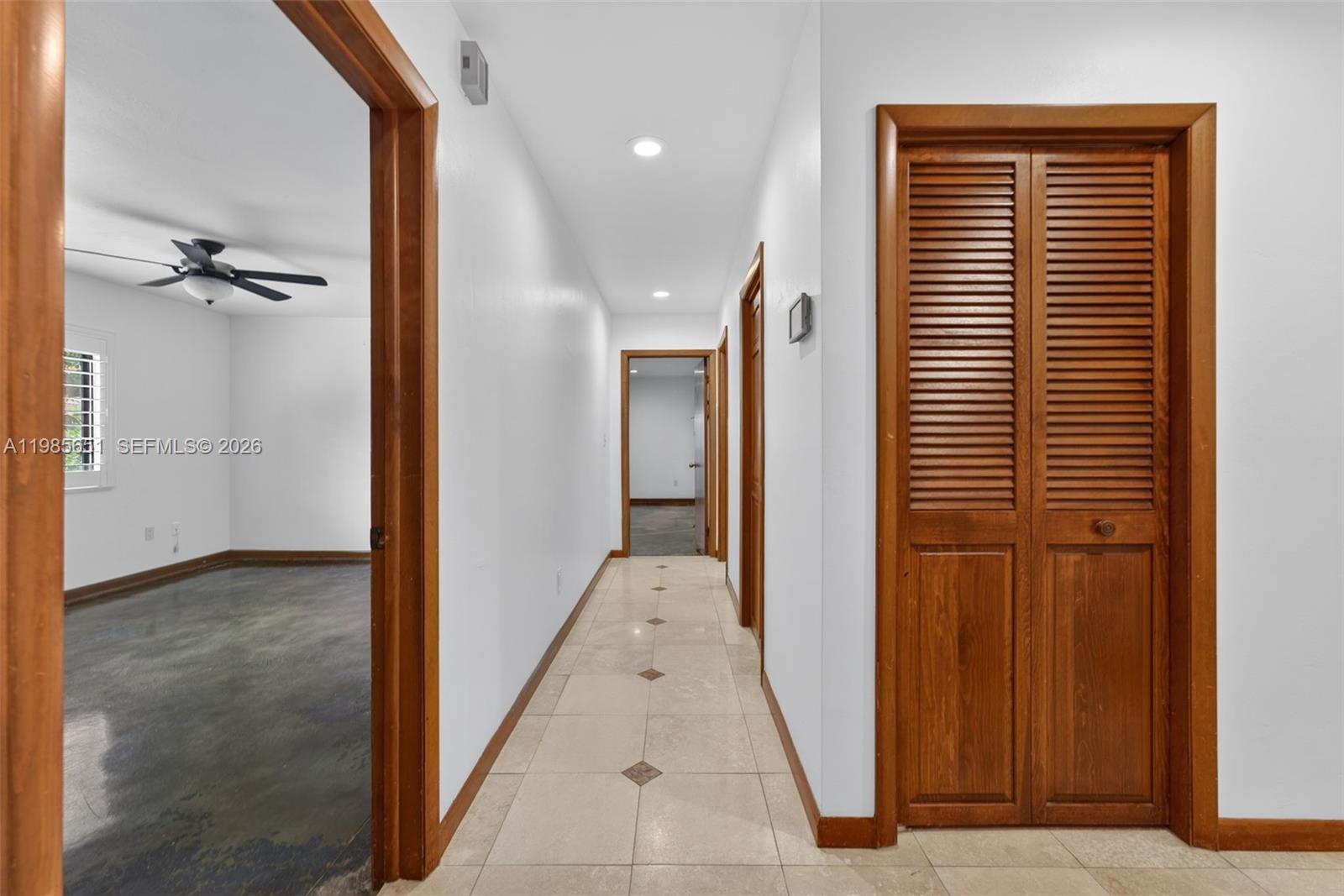 8263 SW 160th St Palmetto Bay, FL 33157