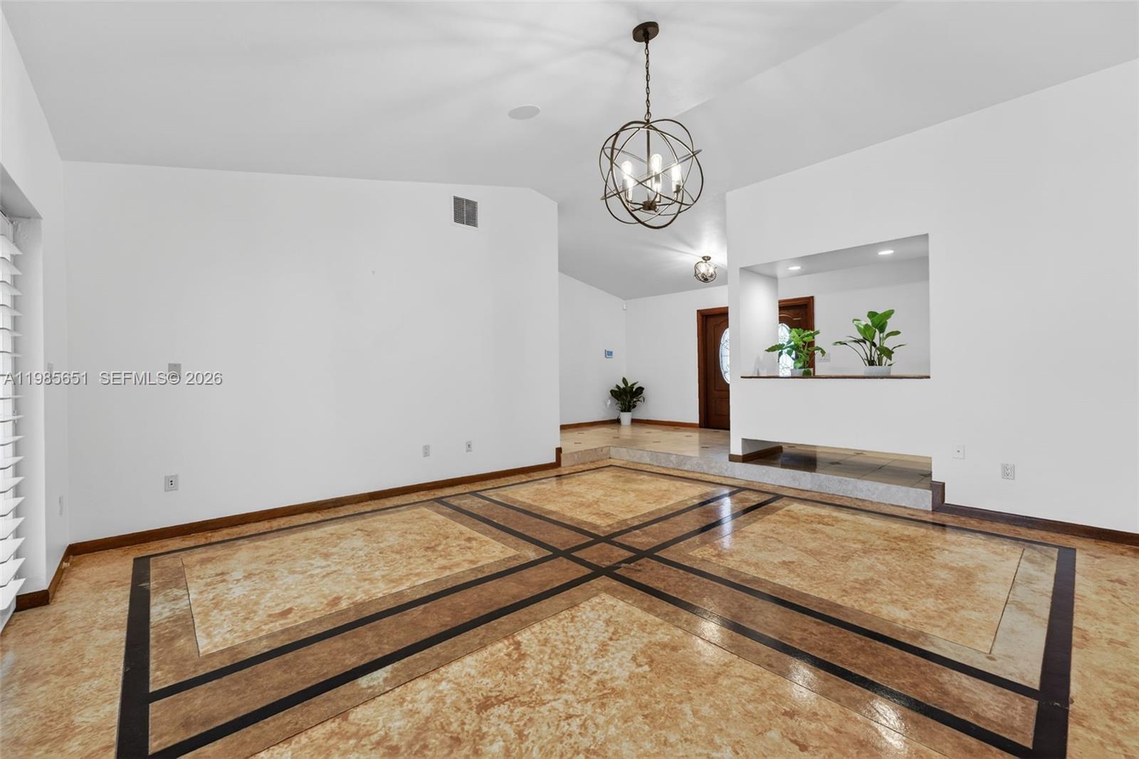 8263 SW 160th St Palmetto Bay, FL 33157