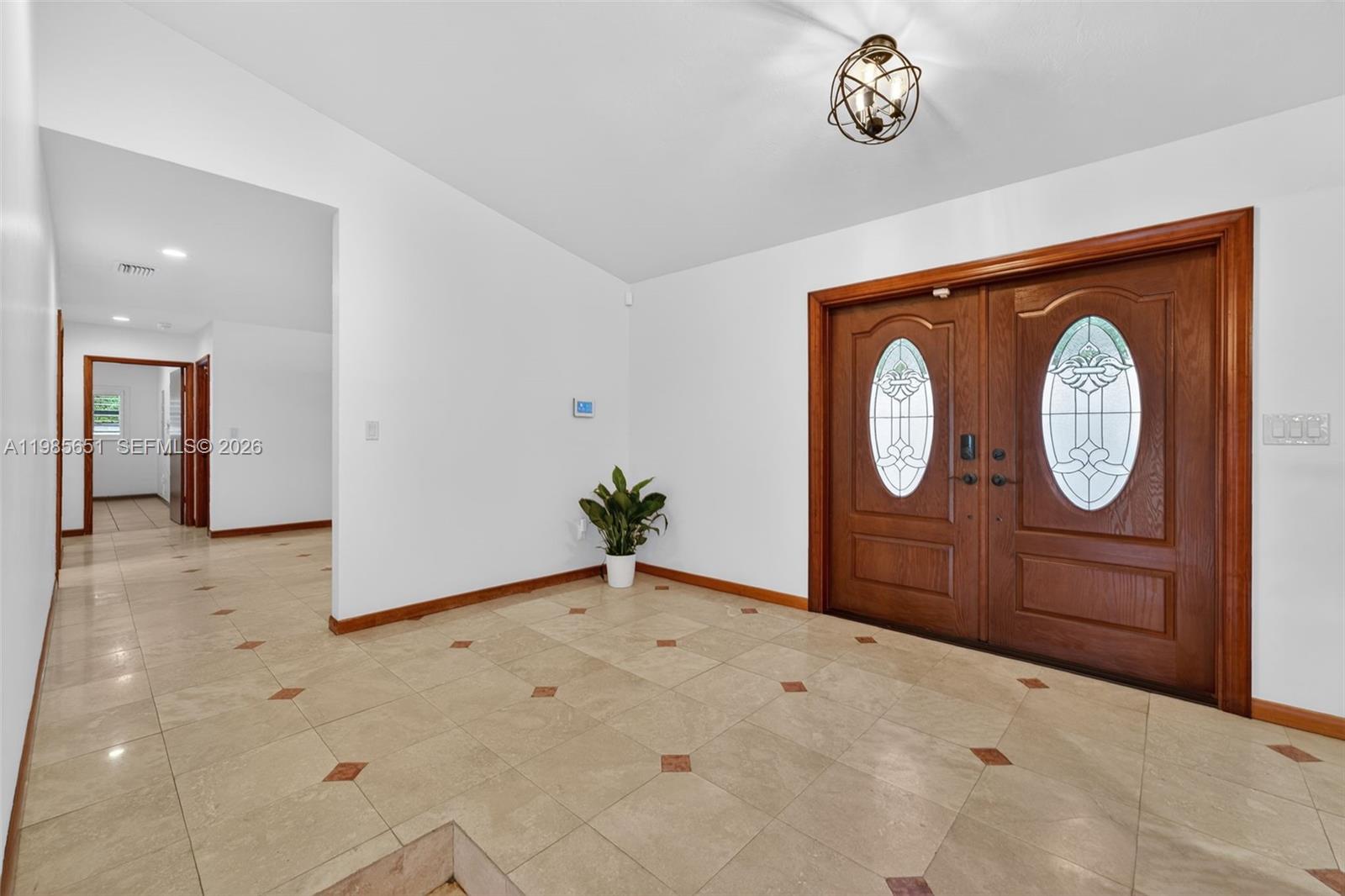 8263 SW 160th St Palmetto Bay, FL 33157