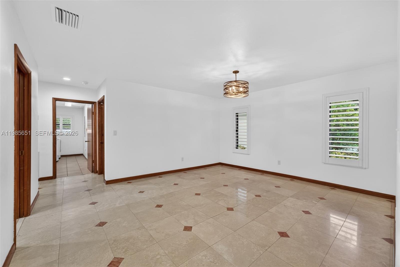 8263 SW 160th St Palmetto Bay, FL 33157