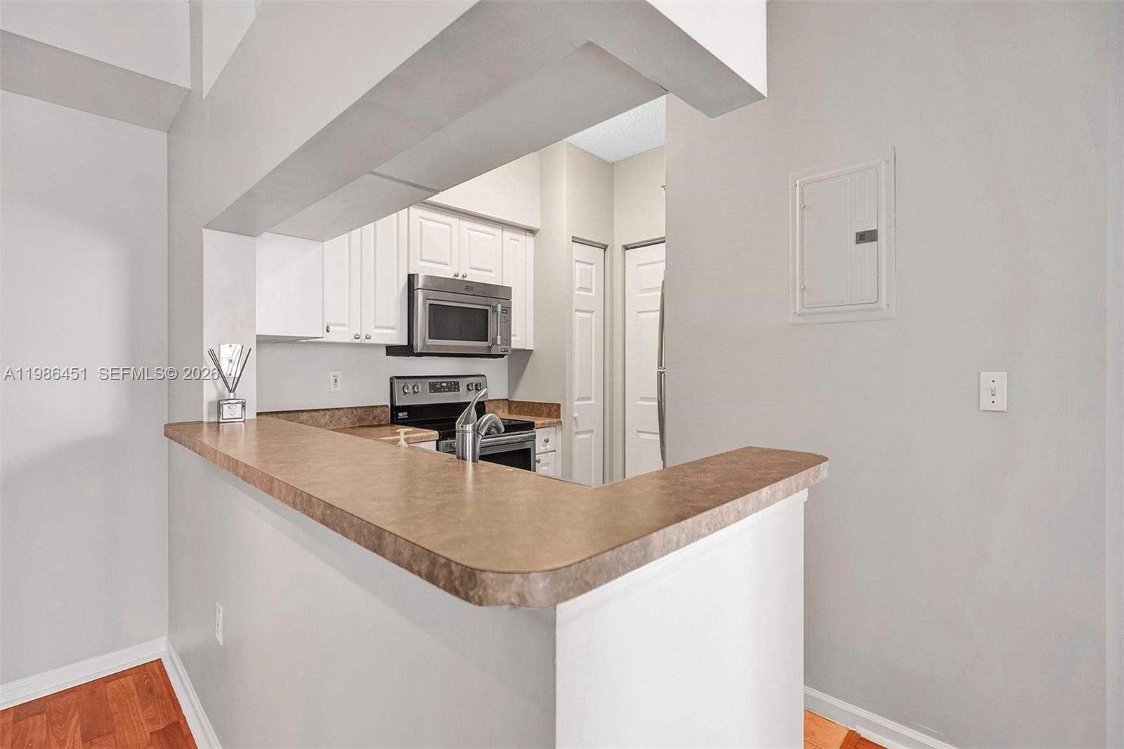 image Porto Bellagio Condo7