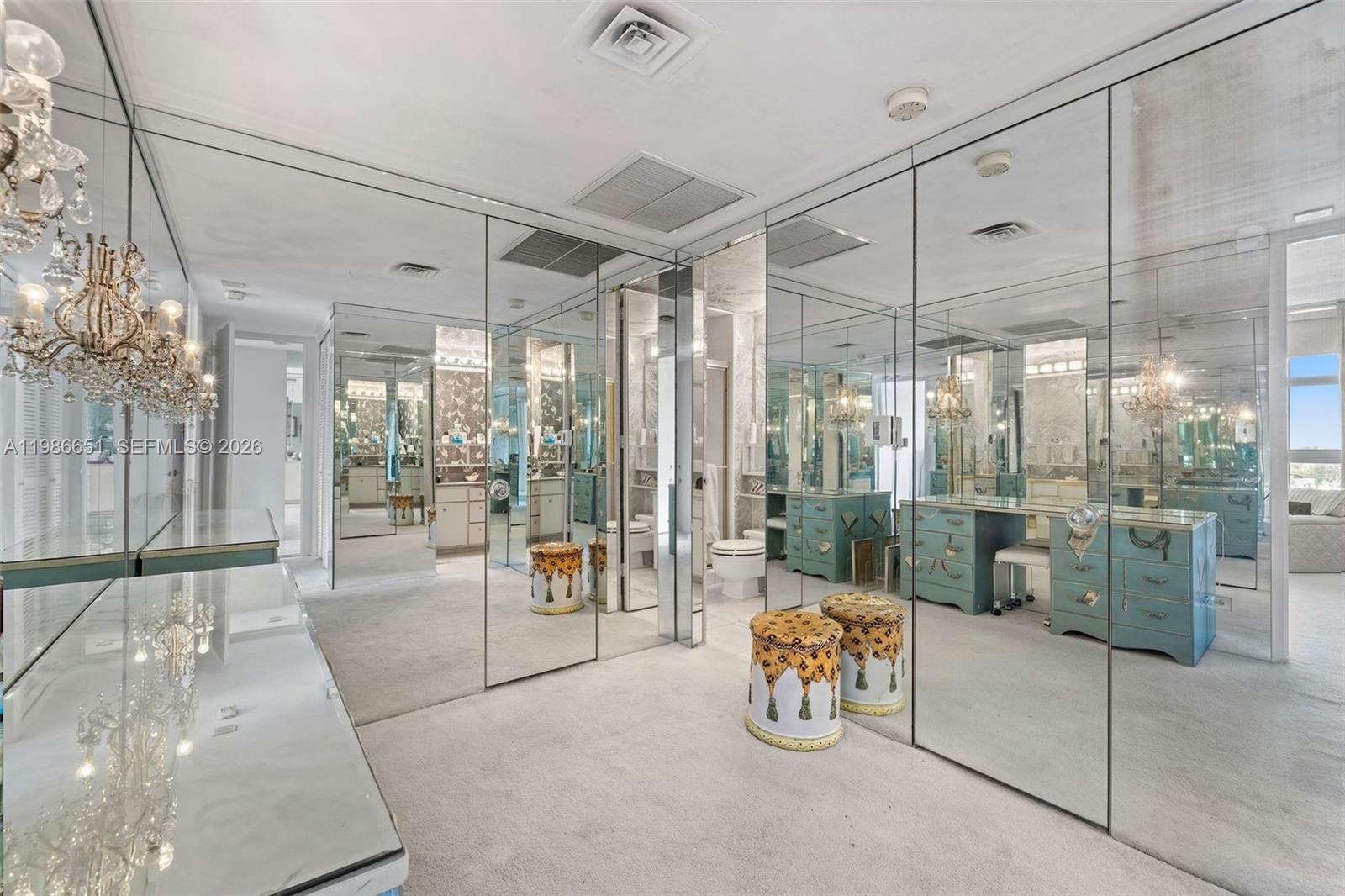 5055 Collins Ave #5M Miami Beach, FL 33140