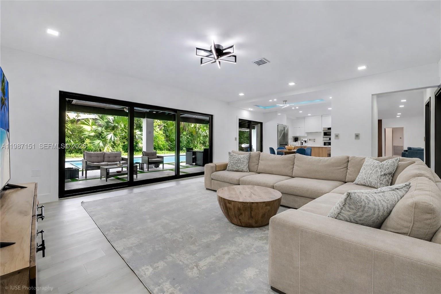 17203 SW 78th Pl Palmetto Bay, FL 33157