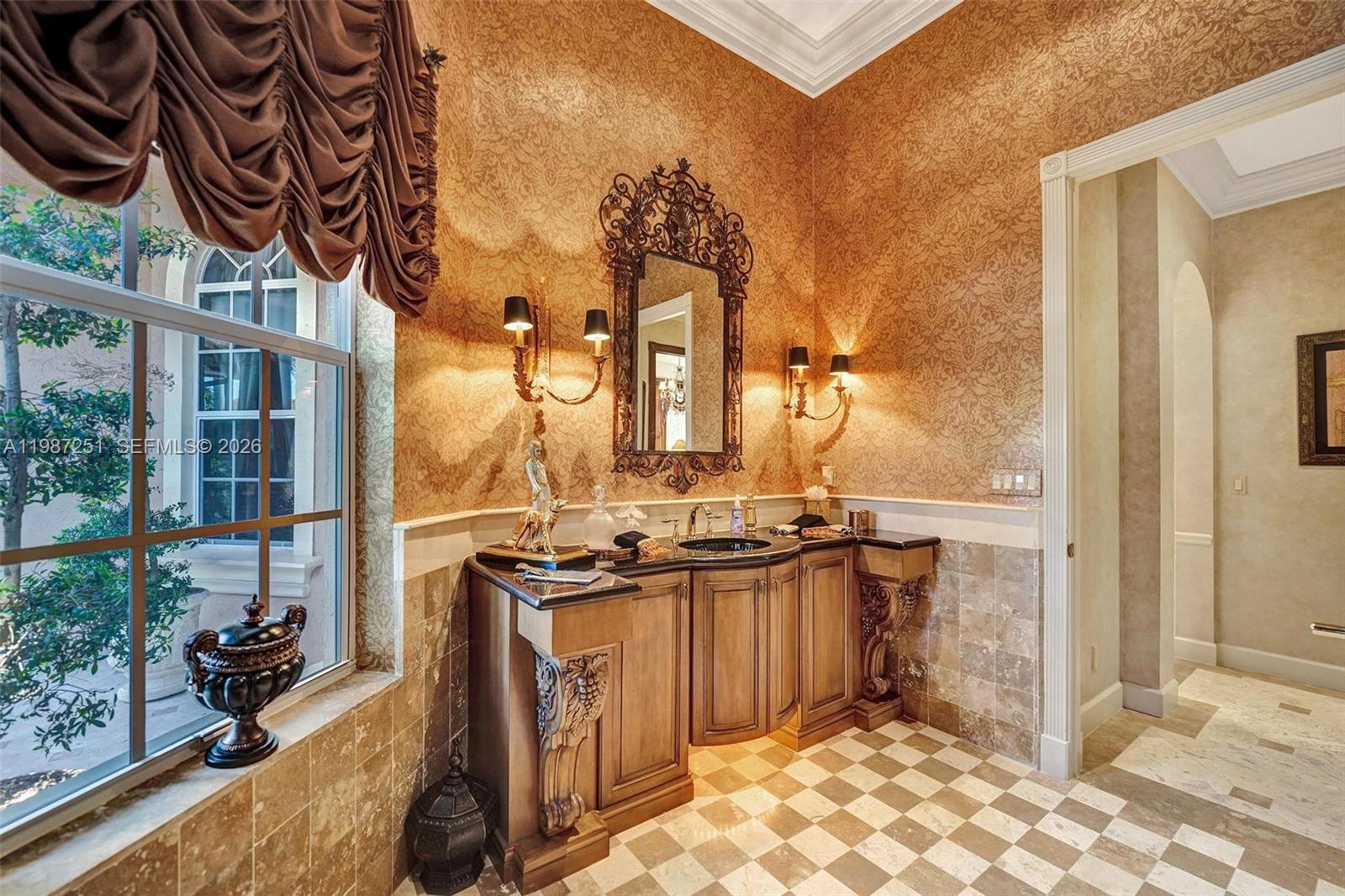 10813 Blackhawk St Plantation, FL 33324