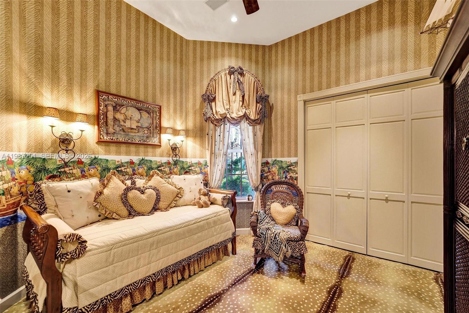 10813 Blackhawk St Plantation, FL 33324