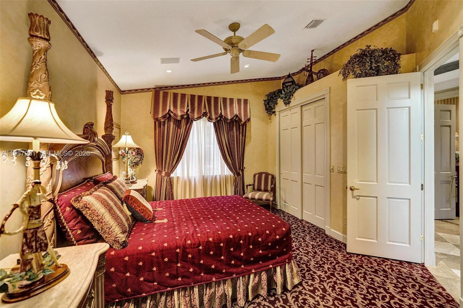 10813 Blackhawk St Plantation, FL 33324