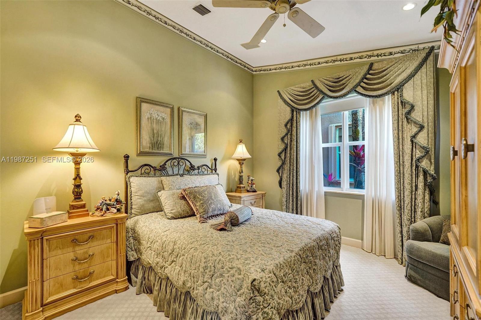 10813 Blackhawk St Plantation, FL 33324