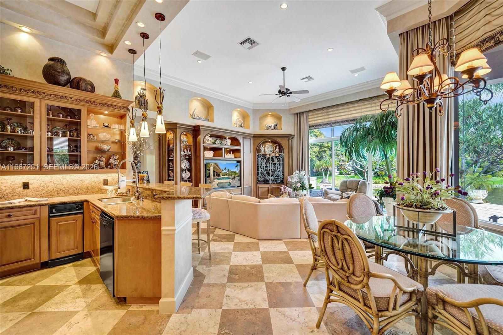 10813 Blackhawk St Plantation, FL 33324