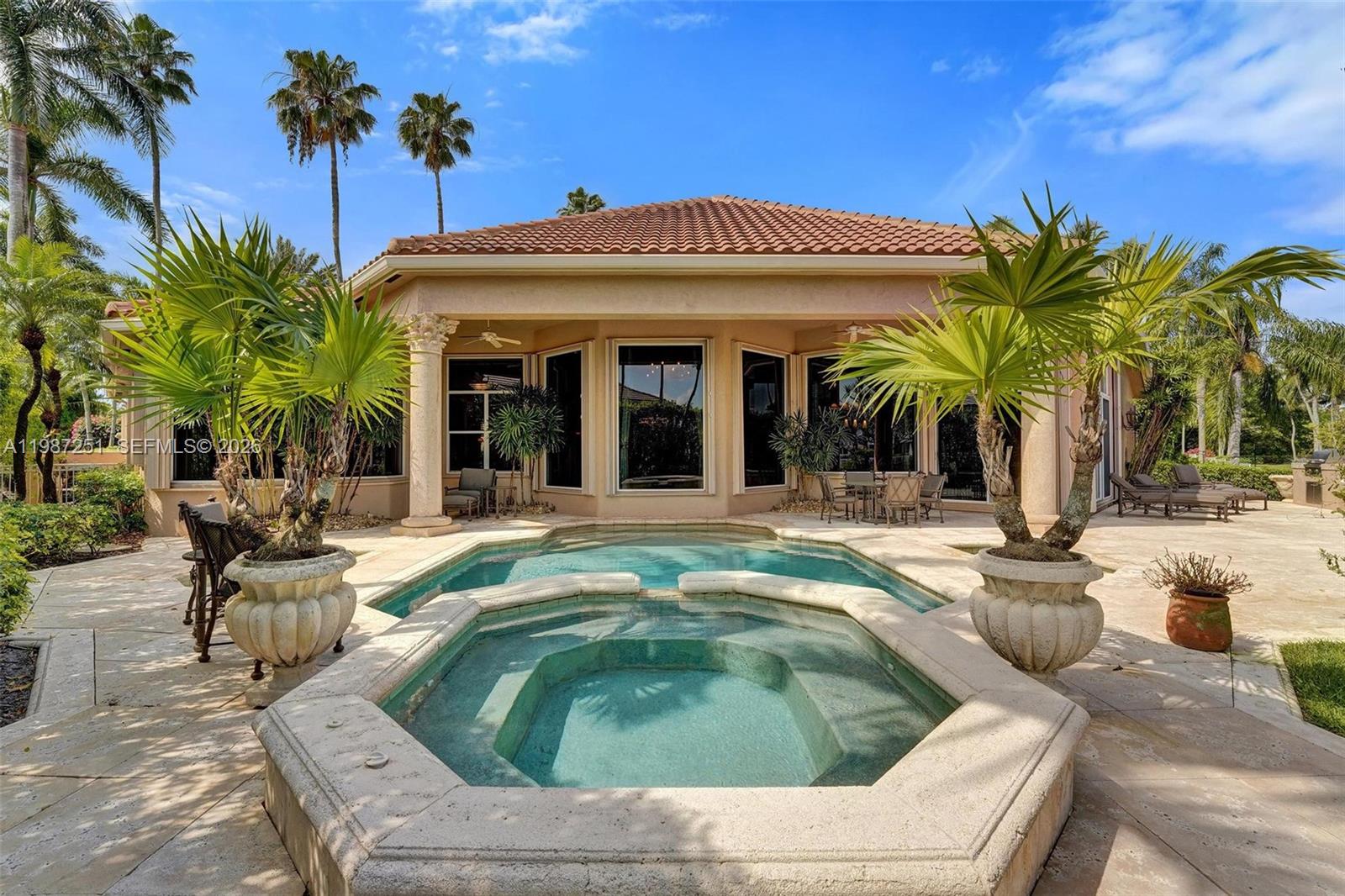 10813 Blackhawk St Plantation, FL 33324