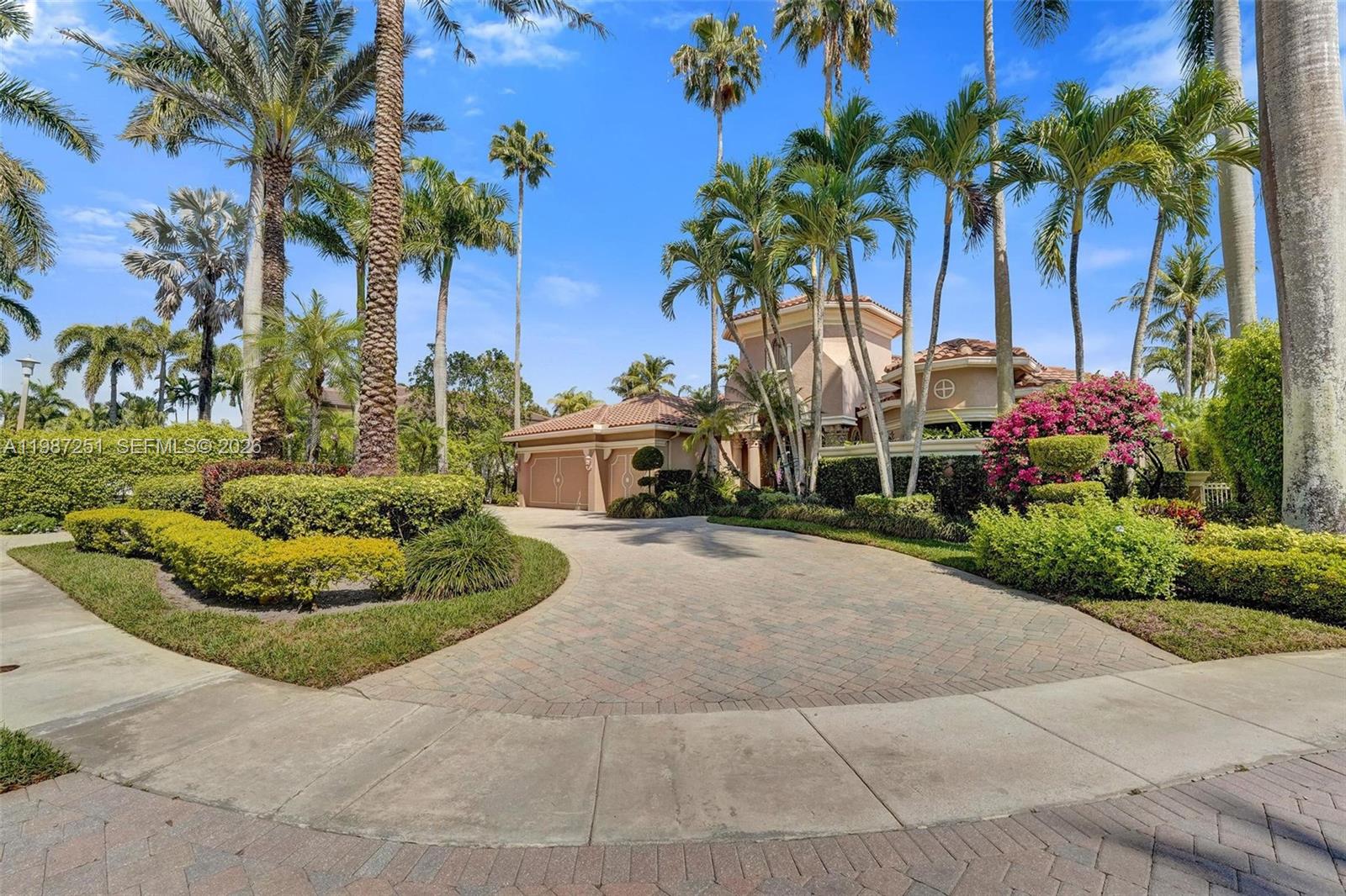 10813 Blackhawk St Plantation, FL 33324