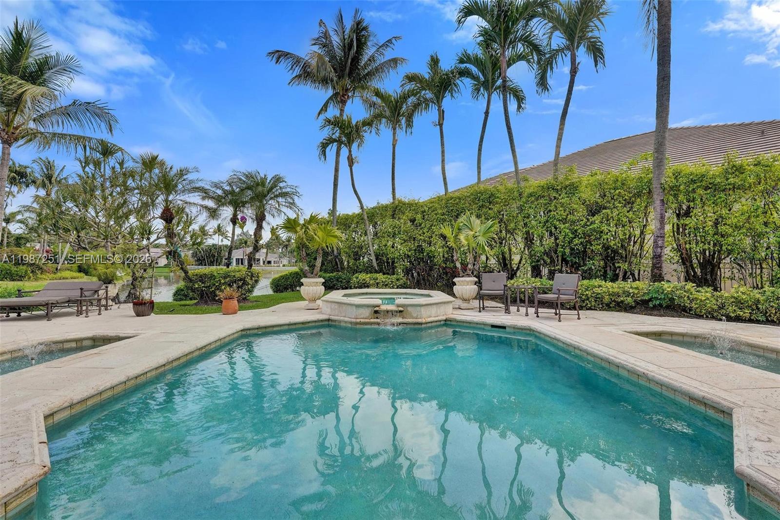 10813 Blackhawk St Plantation, FL 33324