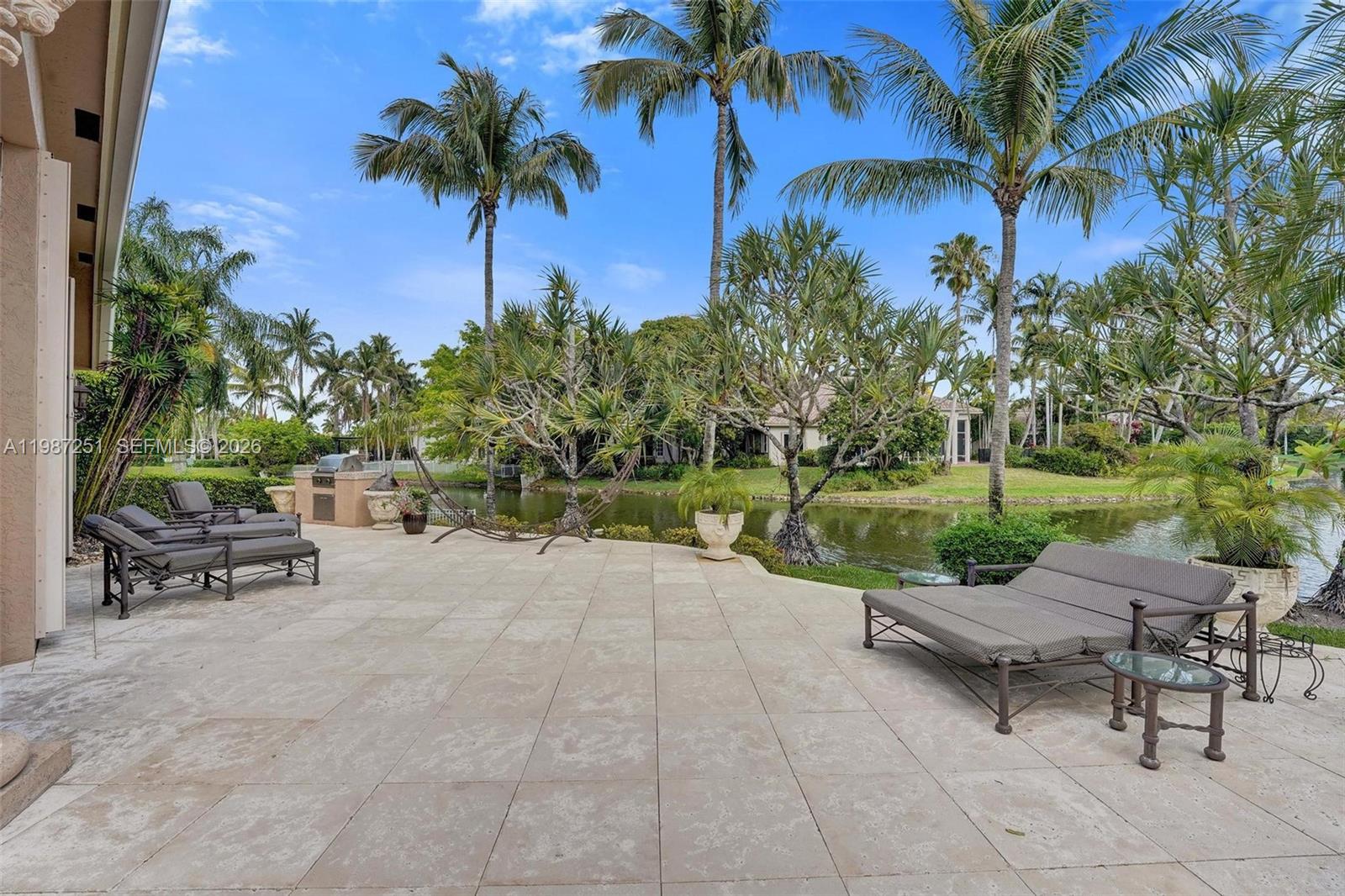 10813 Blackhawk St Plantation, FL 33324