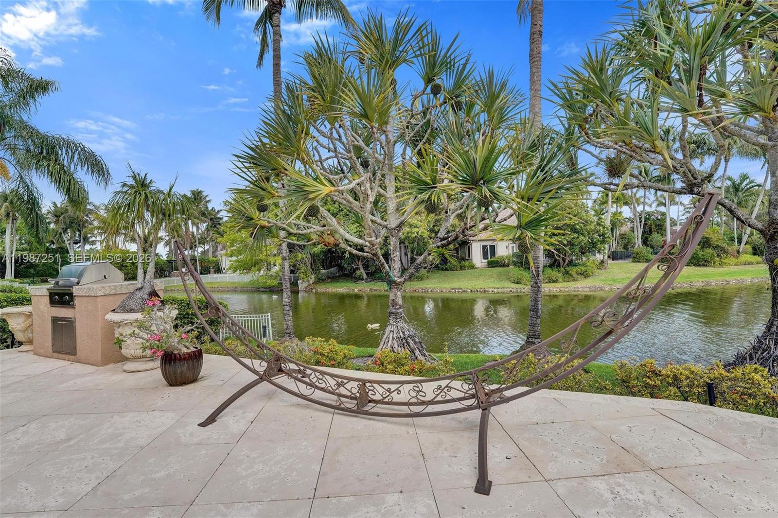 10813 Blackhawk St Plantation, FL 33324