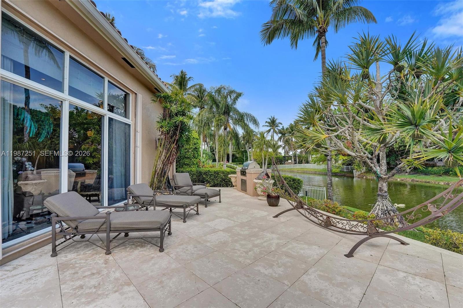 10813 Blackhawk St Plantation, FL 33324