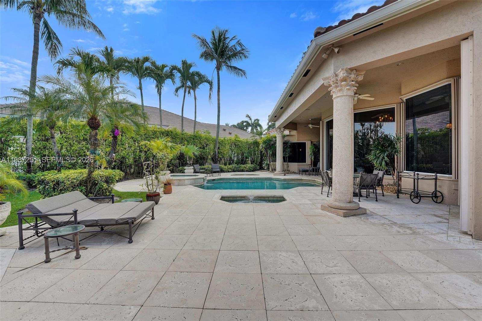 10813 Blackhawk St Plantation, FL 33324