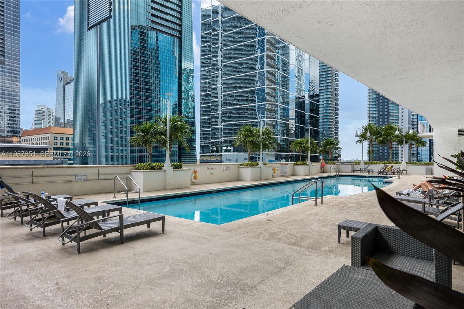 image The Club at Brickell Bay34