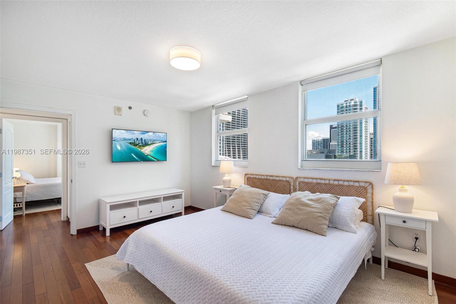 image The Club at Brickell Bay7