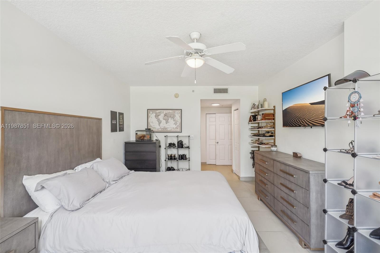 2000 N Bayshore Dr #211 Miami, FL 33137