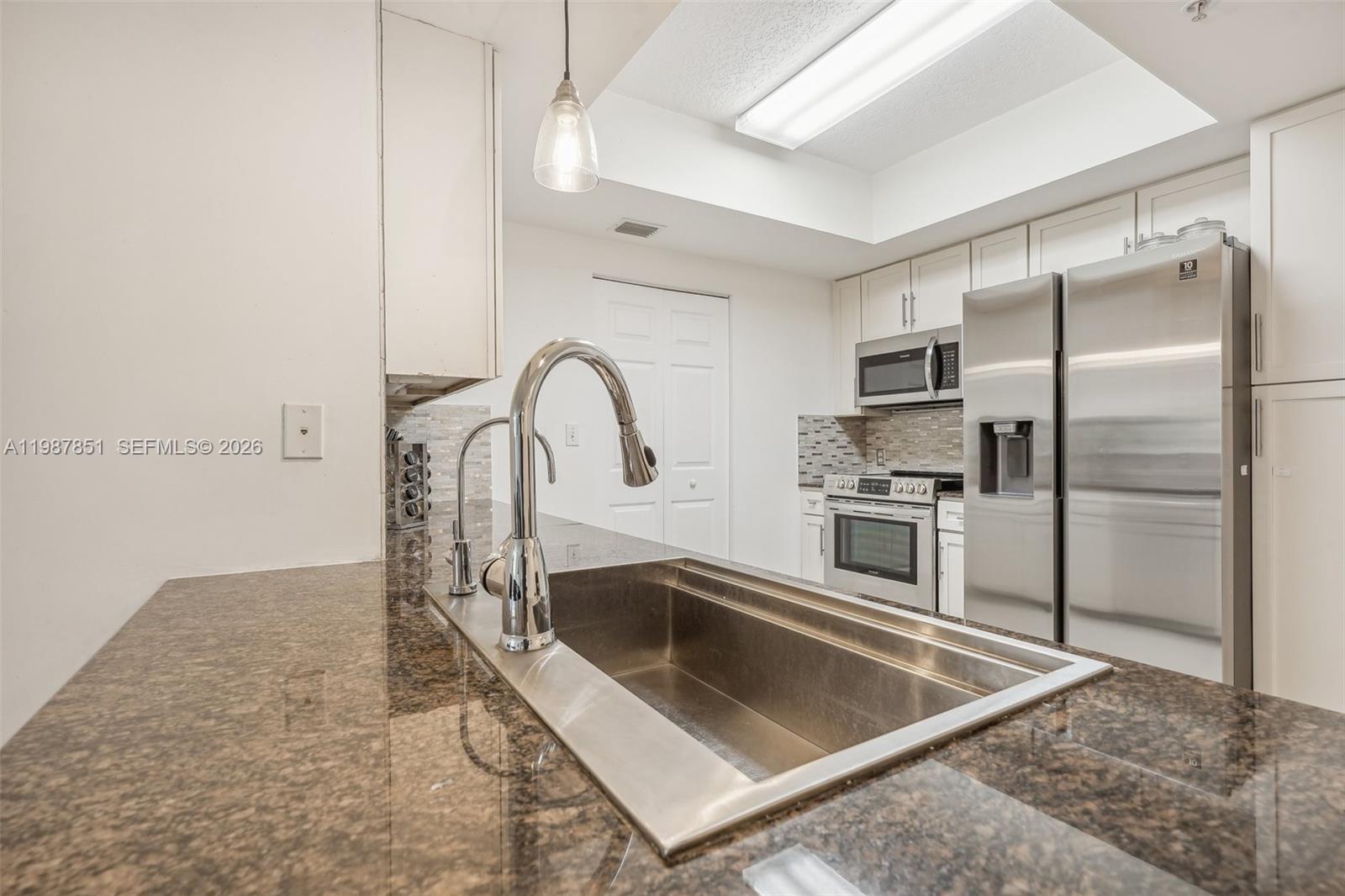 2000 N Bayshore Dr #211 Miami, FL 33137