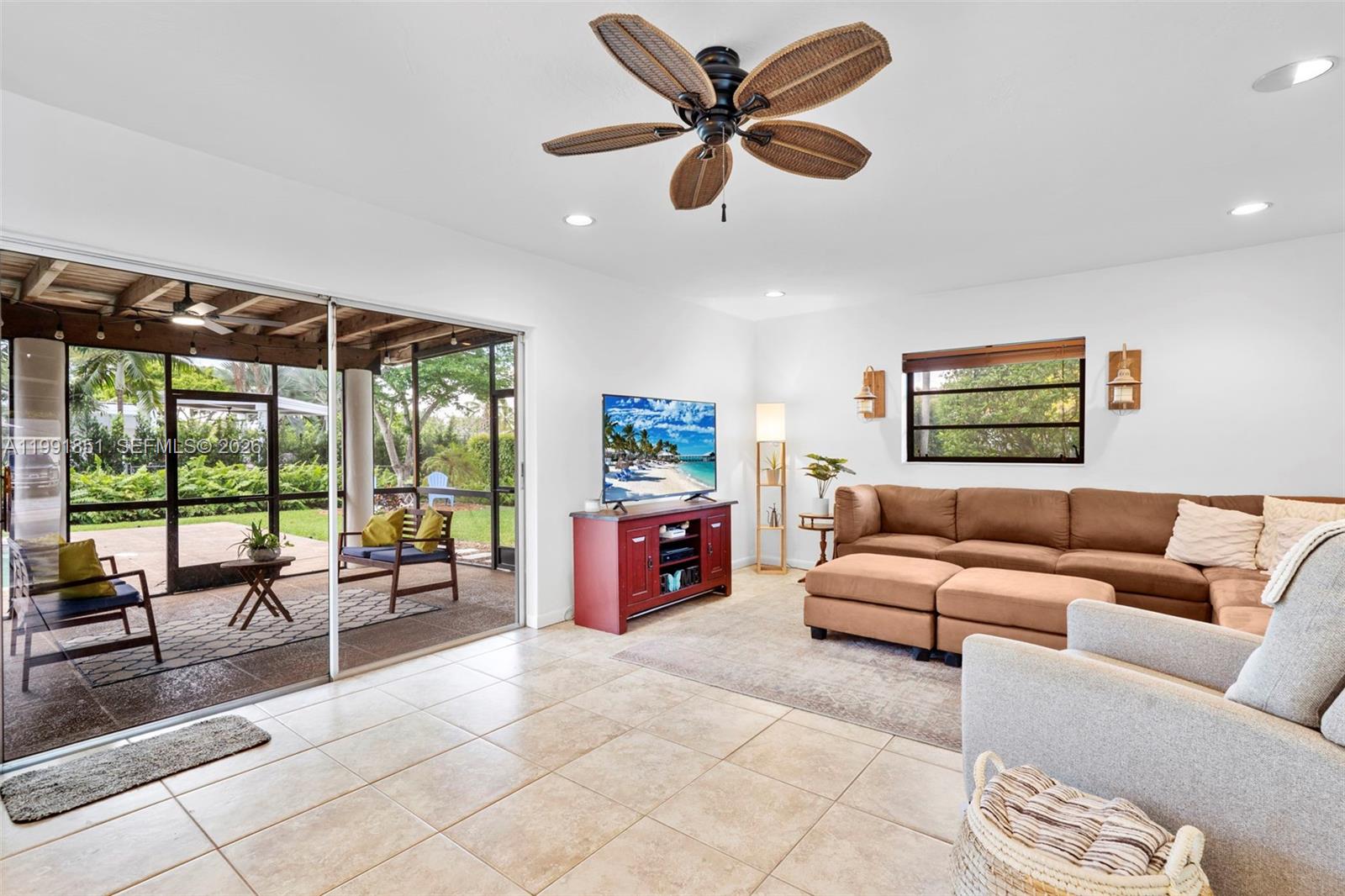 10364 SW 117th St Miami, FL 33176