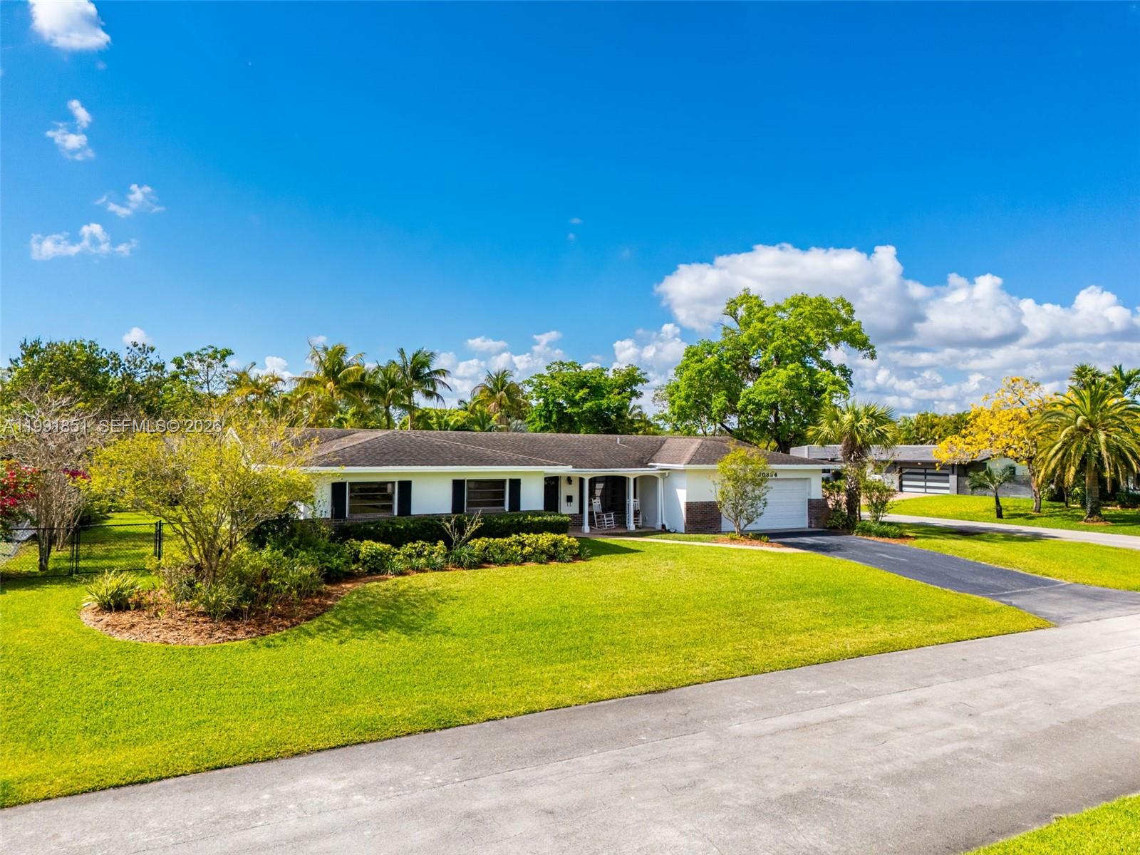 10364 SW 117th St Miami, FL 33176