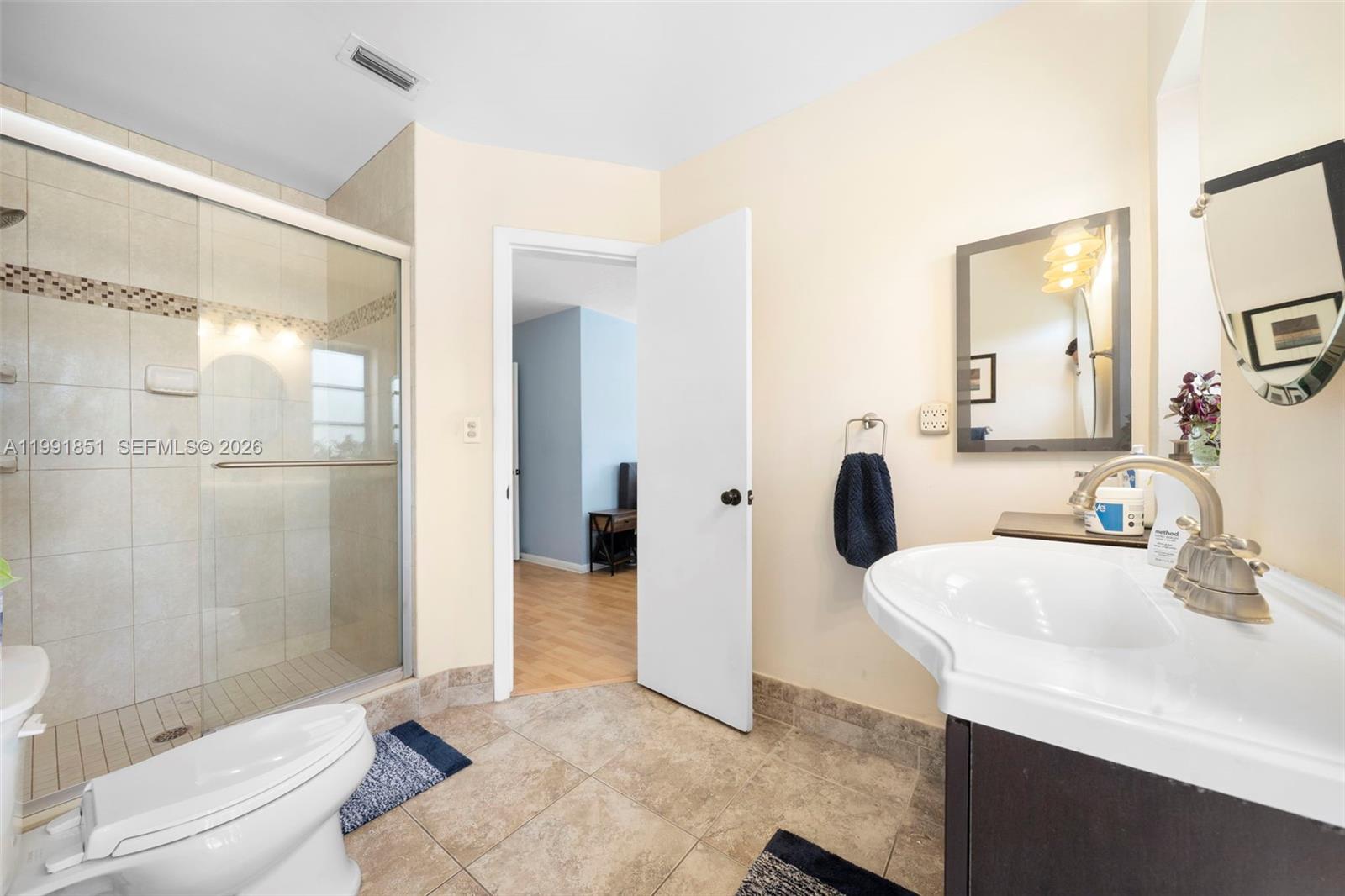 10364 SW 117th St Miami, FL 33176