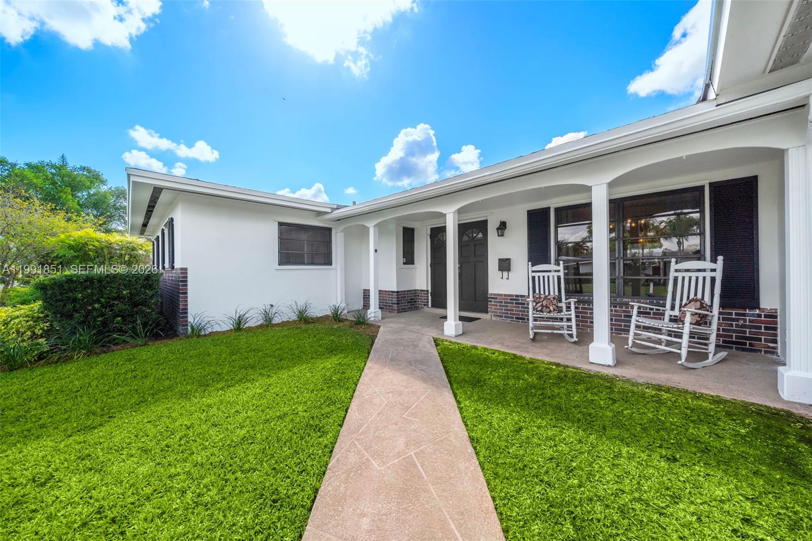 10364 SW 117th St Miami, FL 33176