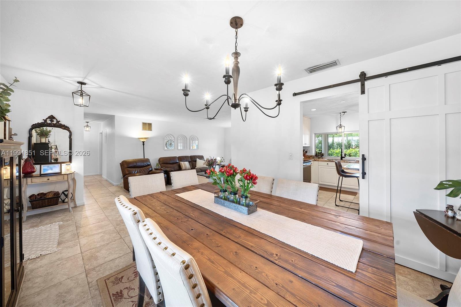 10364 SW 117th St Miami, FL 33176