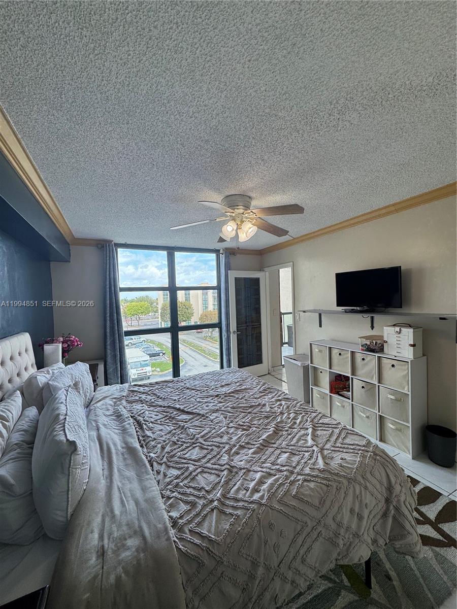 2055 SW 122nd Ave #403 Miami, FL 33175