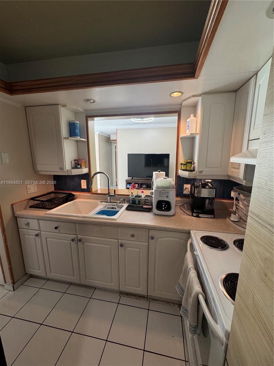 2055 SW 122nd Ave #403 Miami, FL 33175