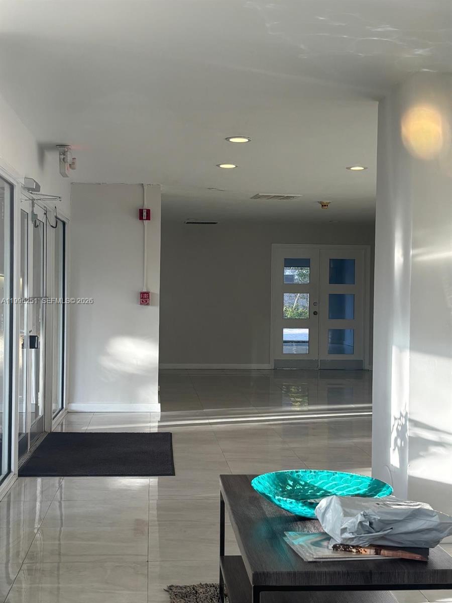 555 Crandon Blvd #43 Key Biscayne, FL 33149