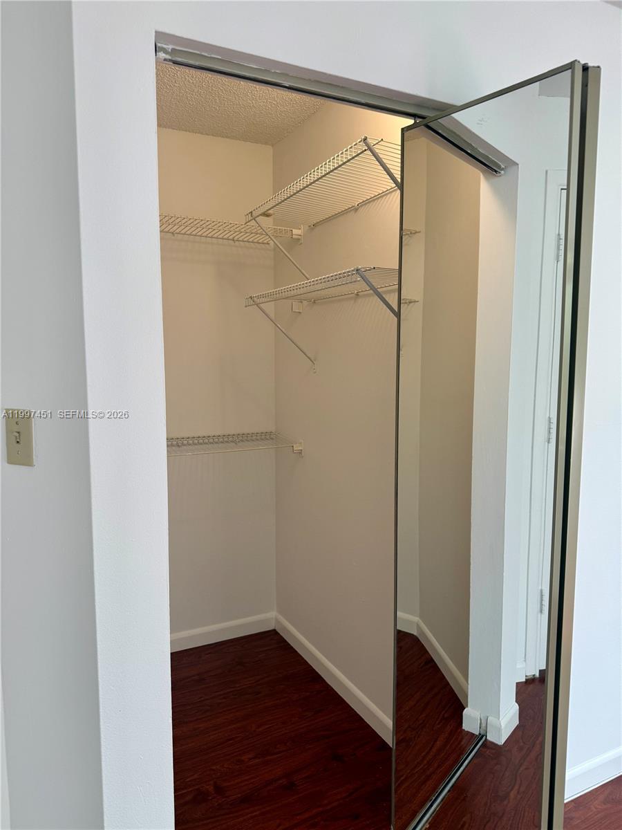 9435 SW 140th Ct #9435 Miami, FL 33186