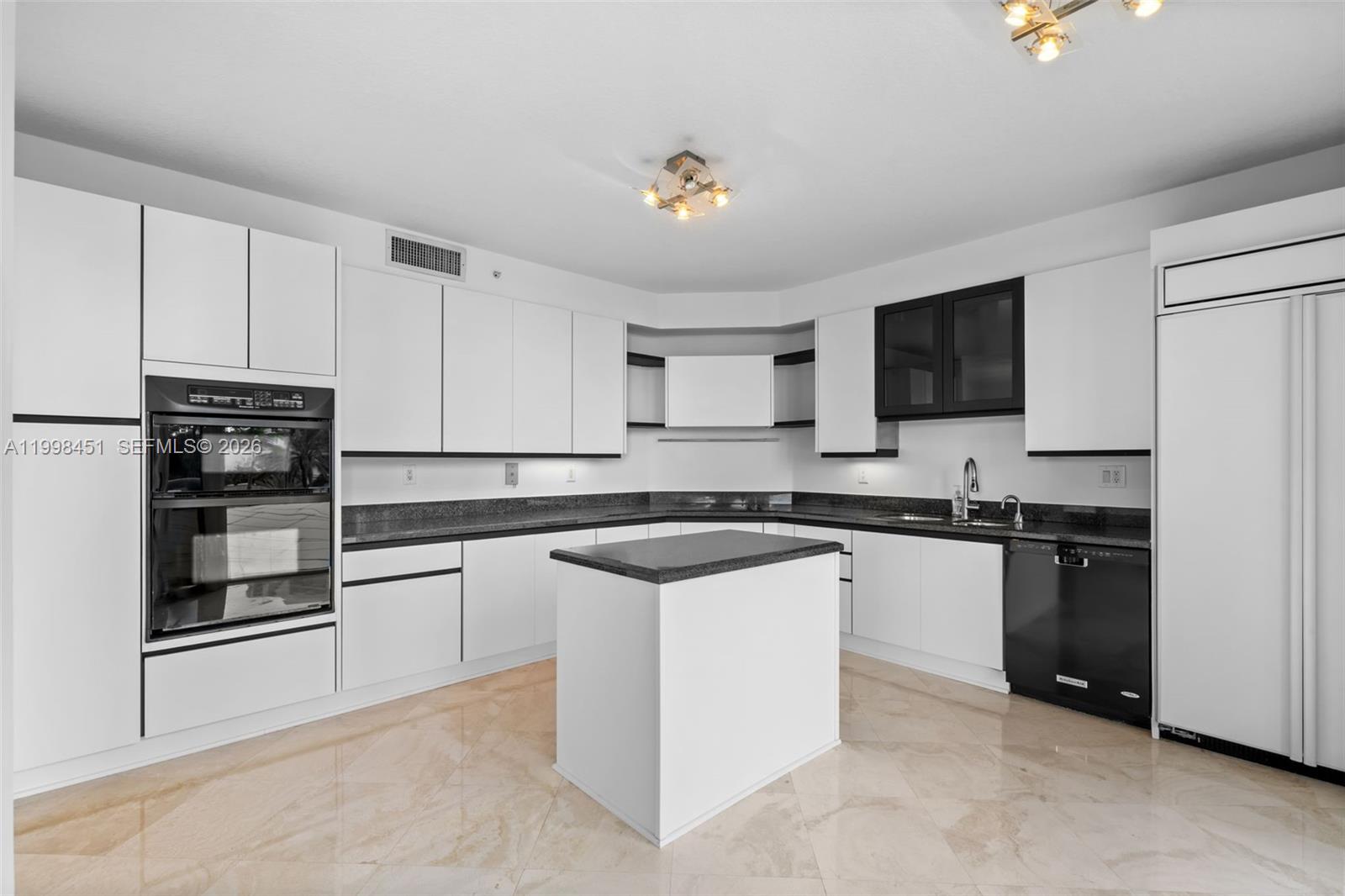 17555 Collins Ave #406 Sunny Isles Beach, FL 33160