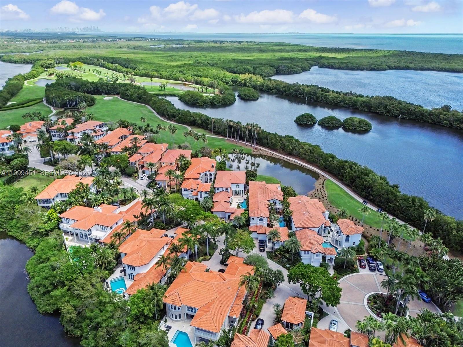 13689 Deering Bay Dr #13689 Coral Gables, FL 33158