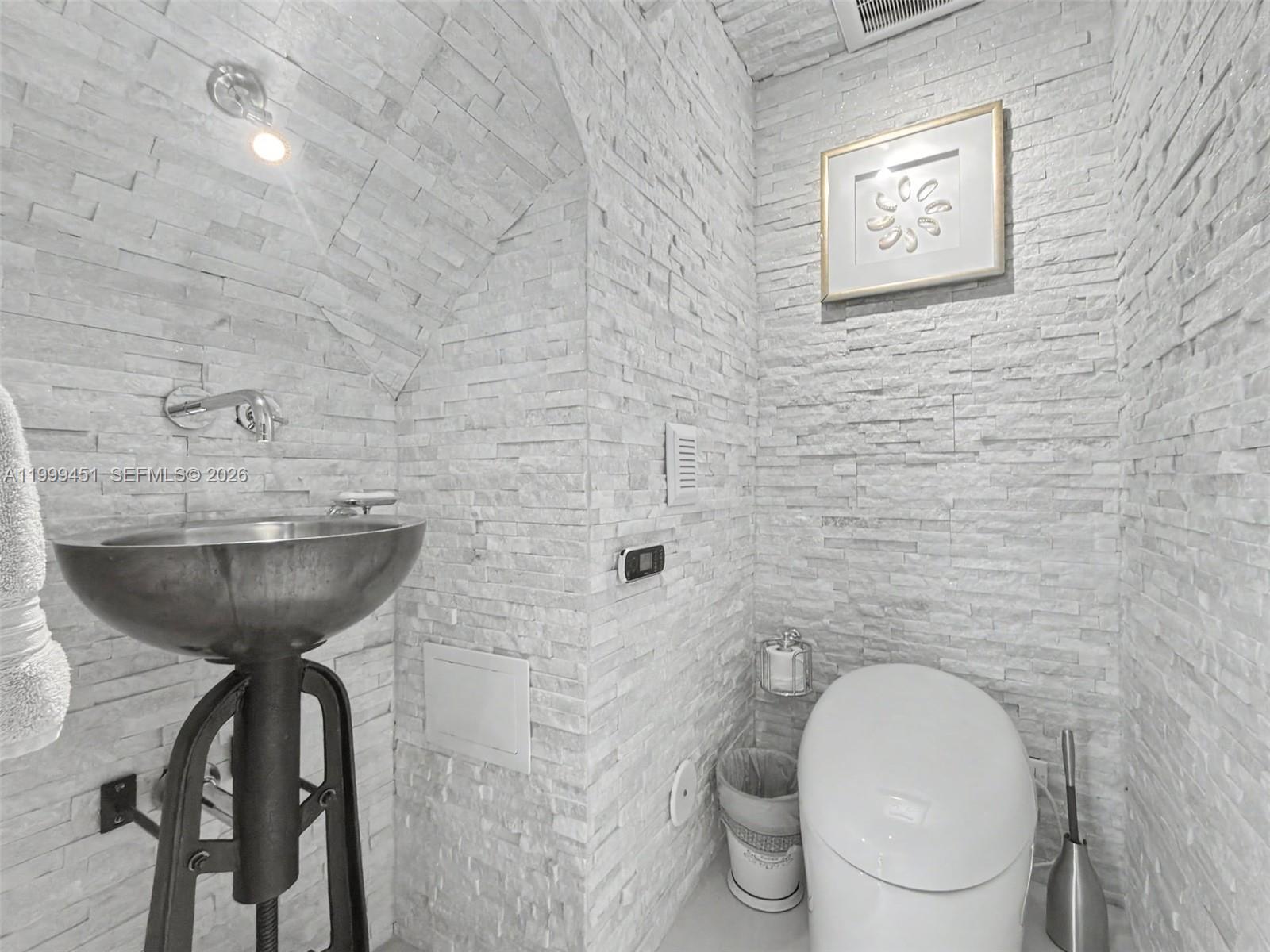 13689 Deering Bay Dr #13689 Coral Gables, FL 33158