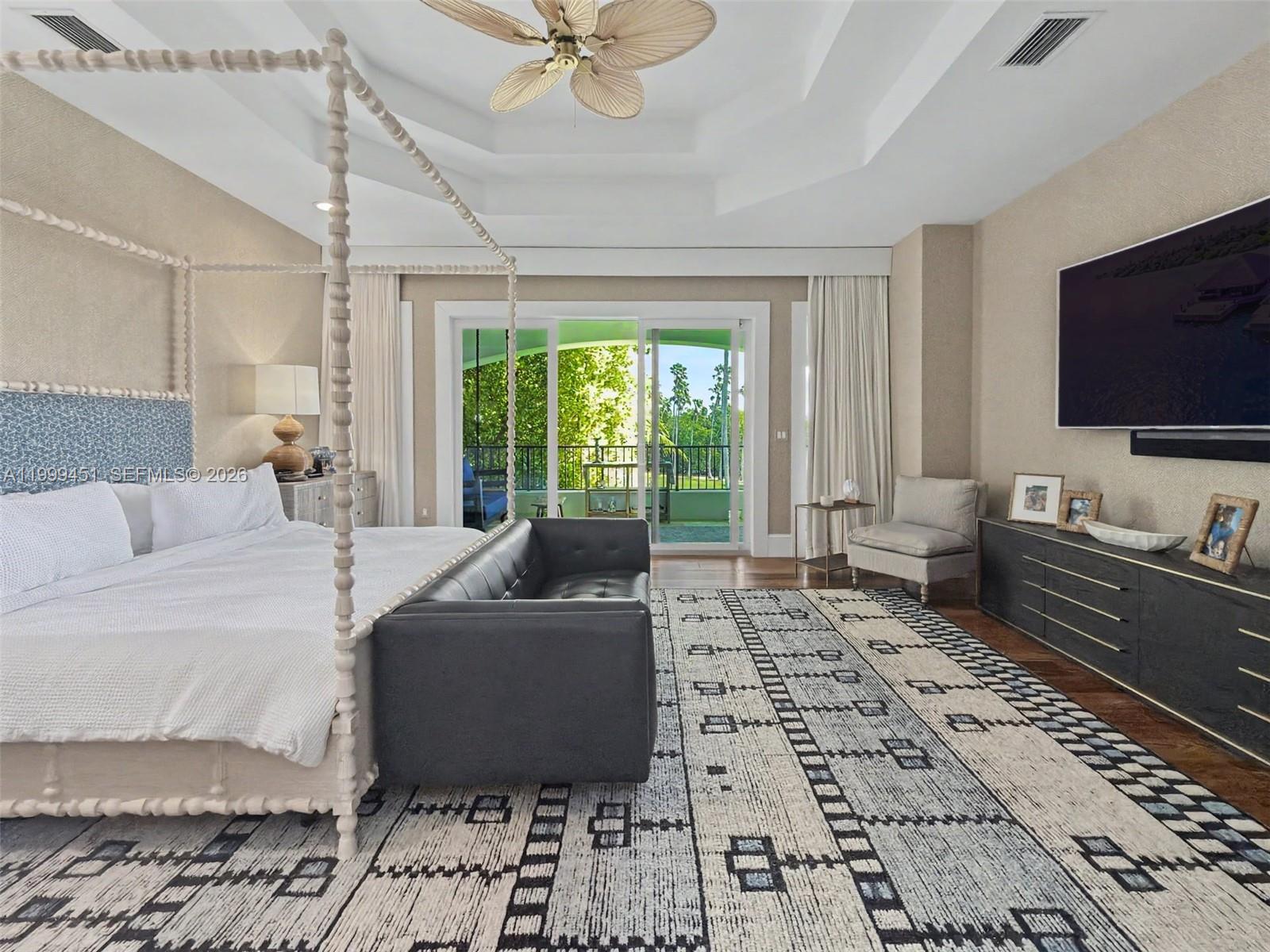 13689 Deering Bay Dr #13689 Coral Gables, FL 33158