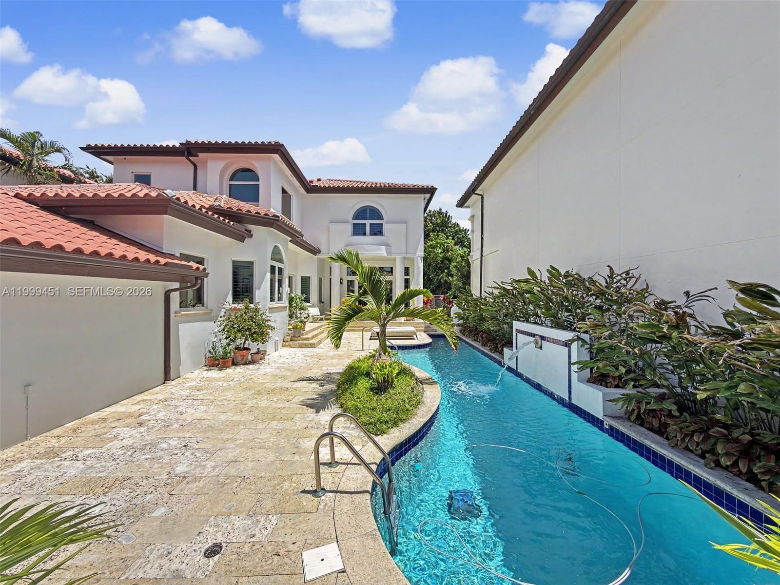 13689 Deering Bay Dr #13689 Coral Gables, FL 33158