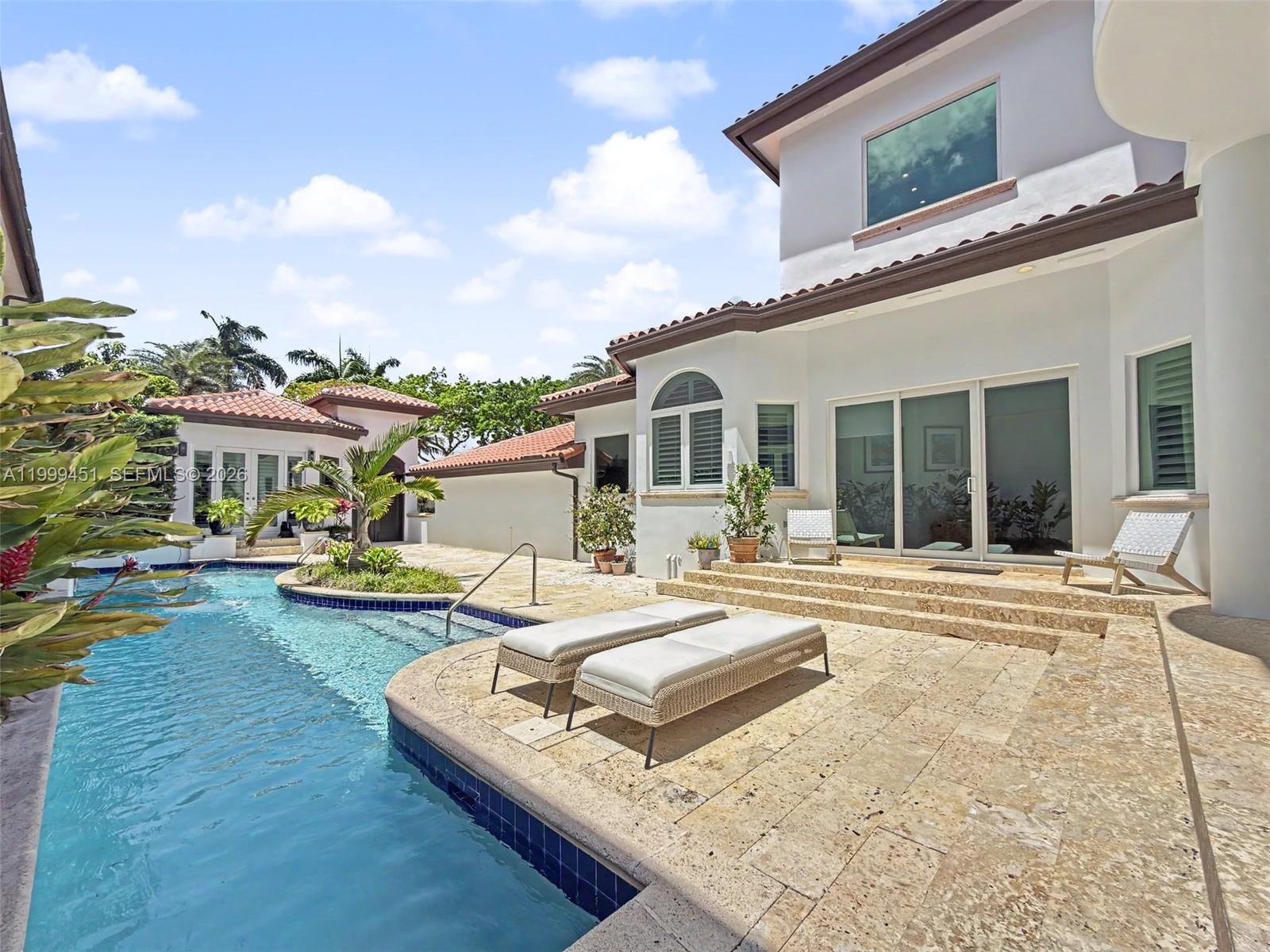 13689 Deering Bay Dr #13689 Coral Gables, FL 33158