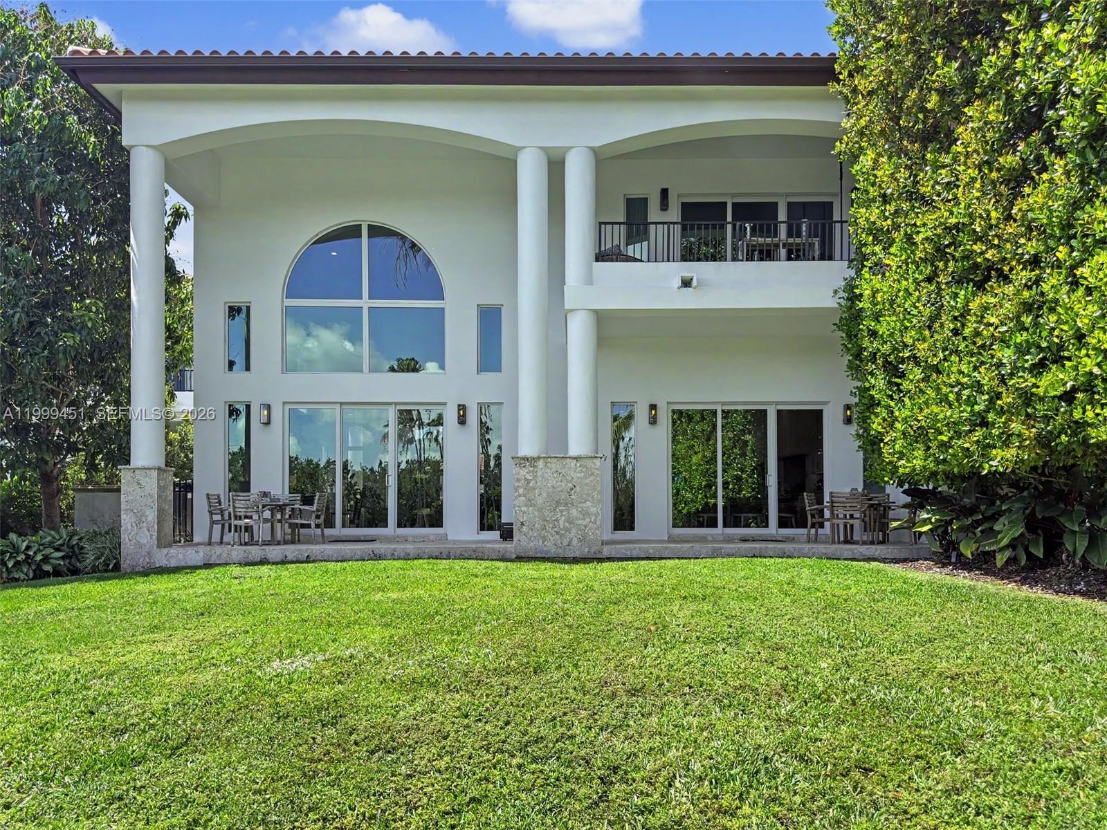 13689 Deering Bay Dr #13689 Coral Gables, FL 33158