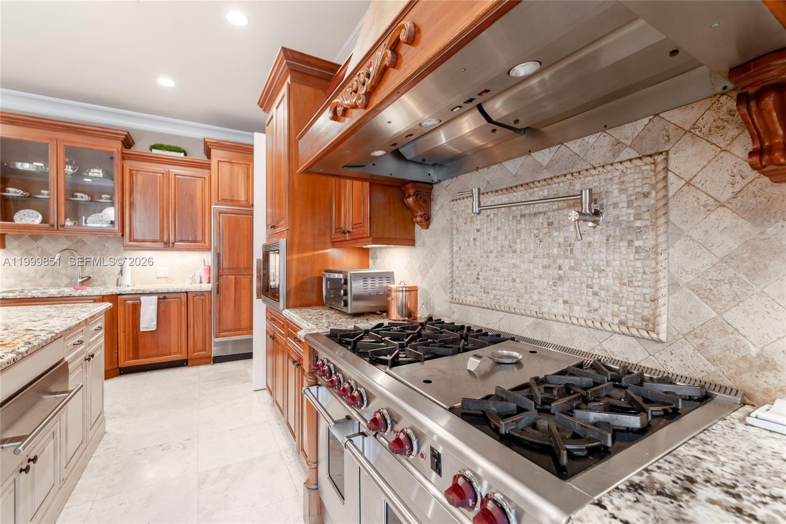 12101 Moss Rnch Rd Pinecrest, FL 33156