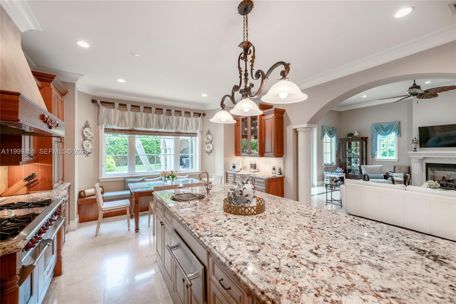 12101 Moss Rnch Rd Pinecrest, FL 33156