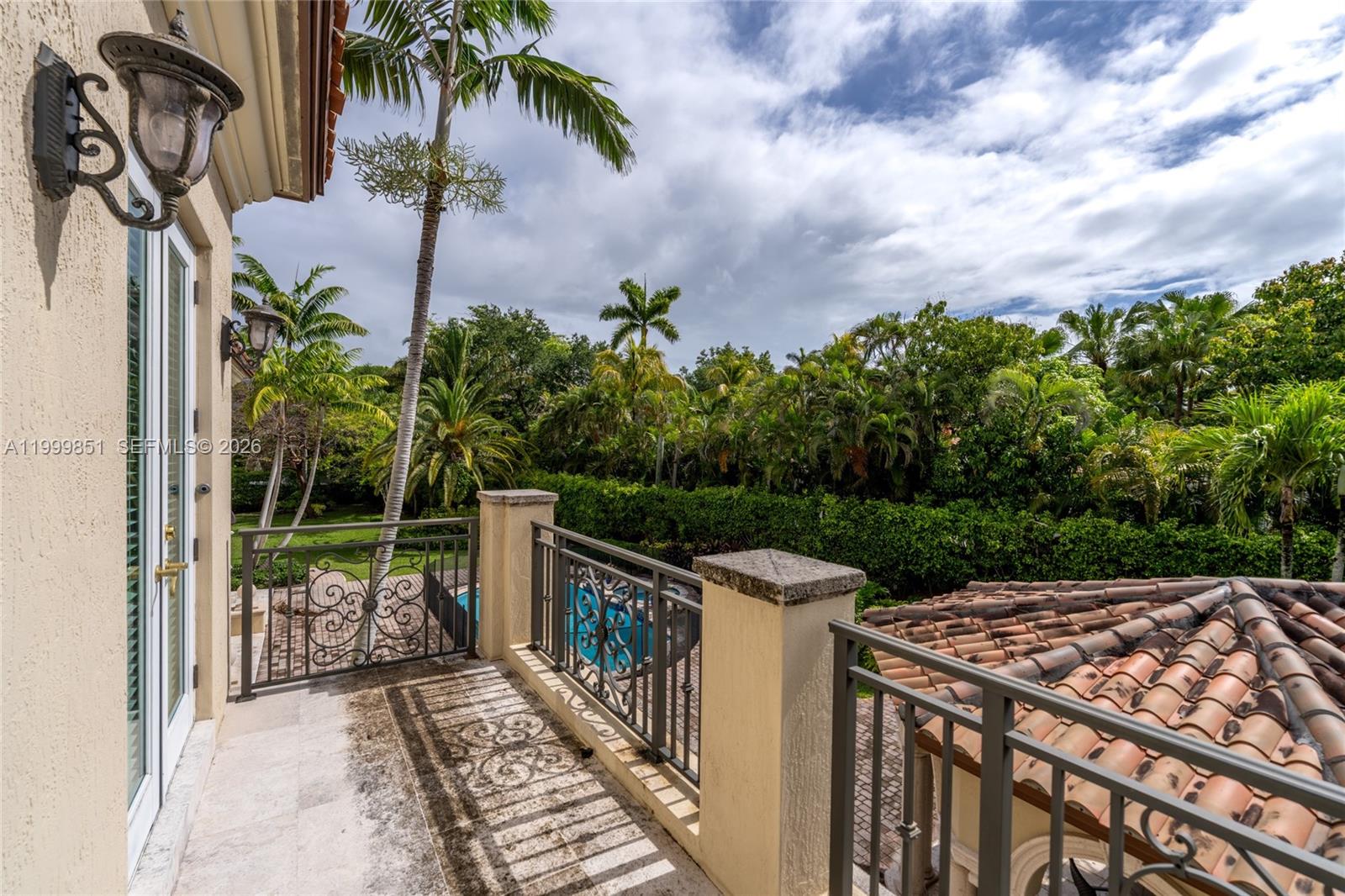 12101 Moss Rnch Rd Pinecrest, FL 33156