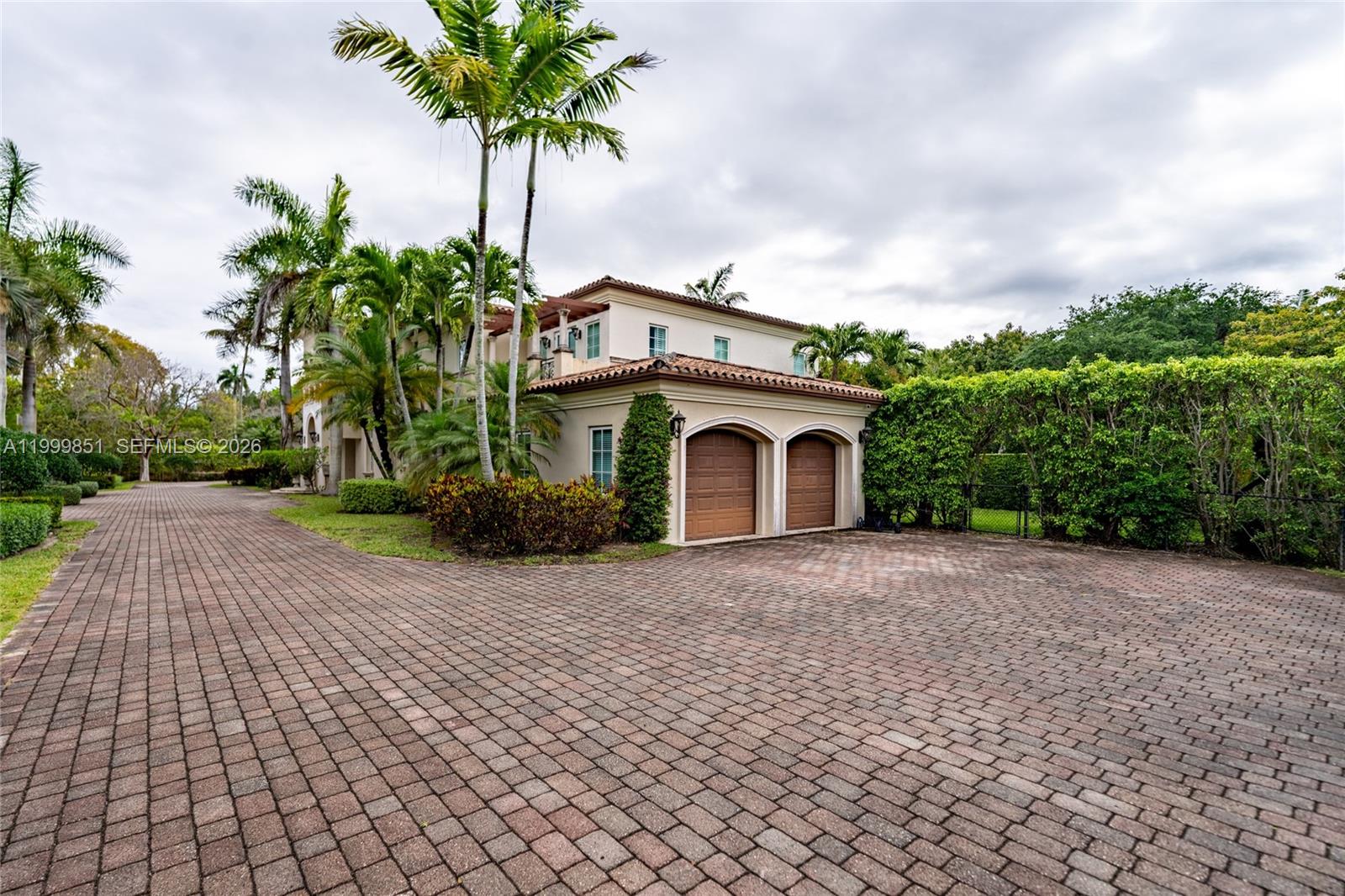 12101 Moss Rnch Rd Pinecrest, FL 33156